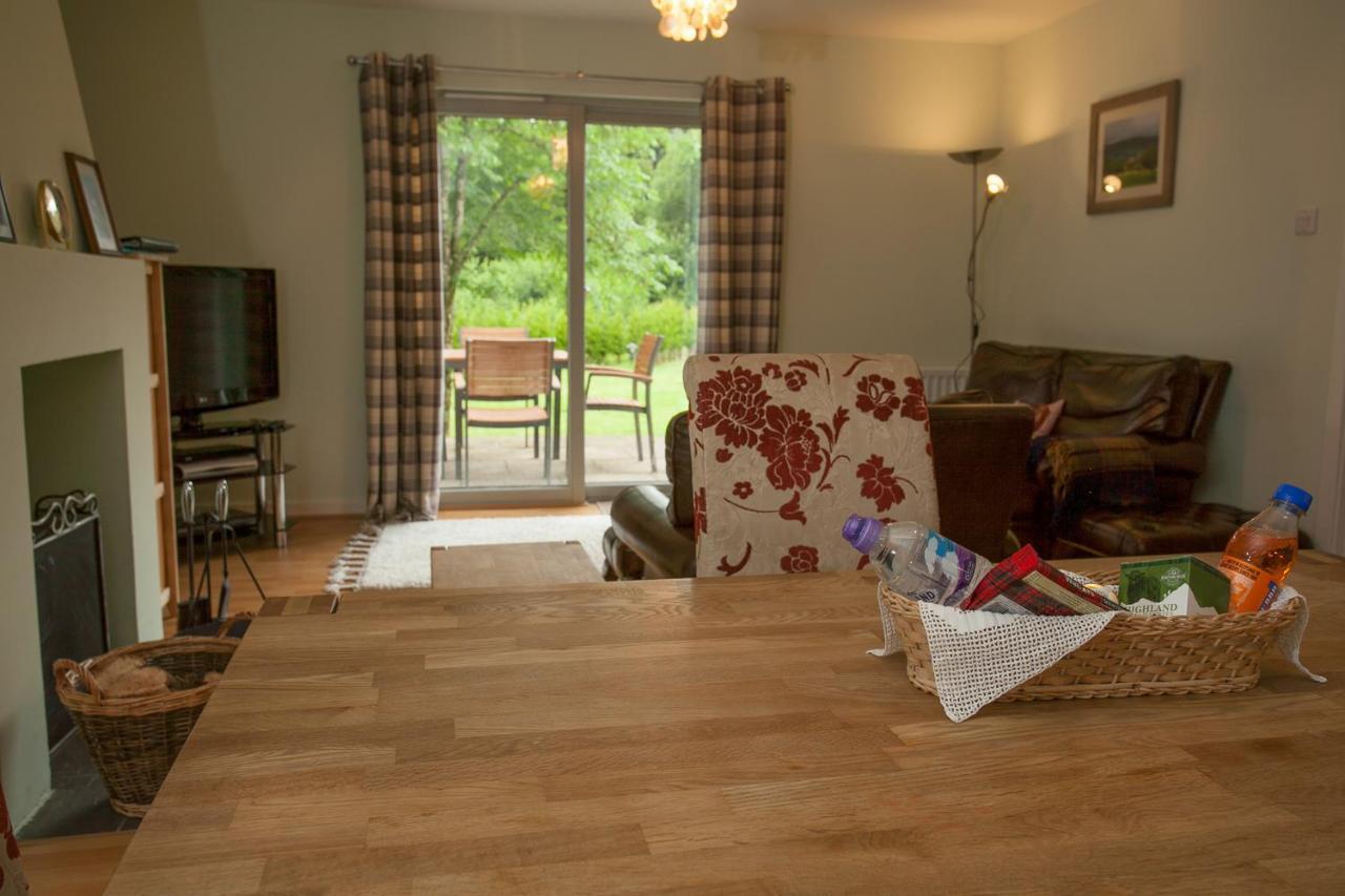 Loch Ness Abbey Cottages Fort Augustus Exterior foto